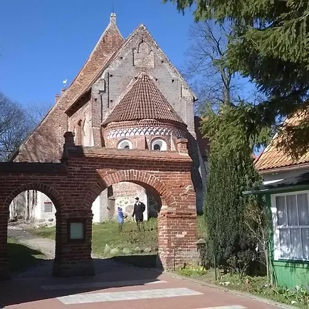 Haus Glowe - 11 - 300 M Zum شقة Klein Gelm