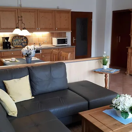 Haus Glowe - 11 - 300 M Zum Klein Gelm